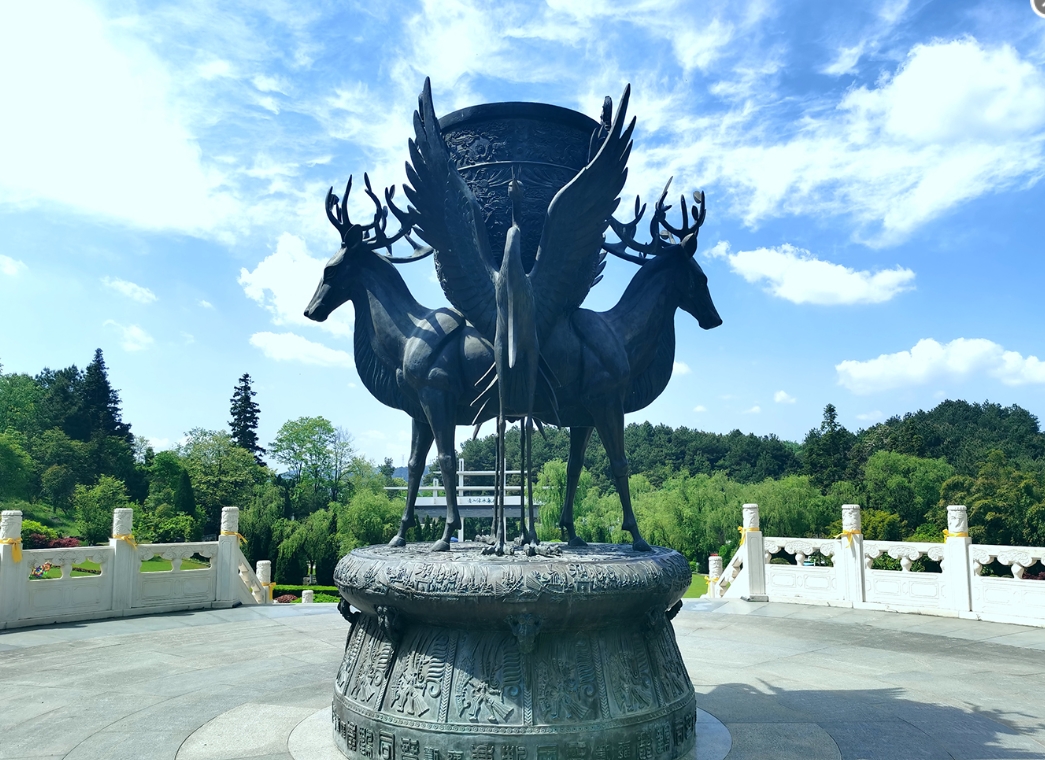 ��԰����